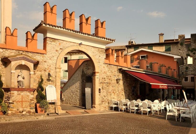 فندق Corte San Luca Apartments