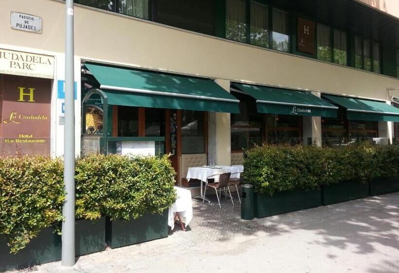 هتل La Ciudadela