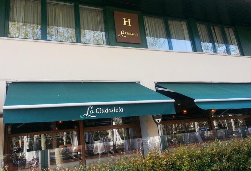 هتل La Ciudadela