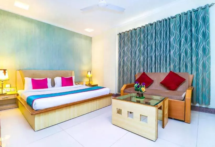 Отель Rajshree & Spa