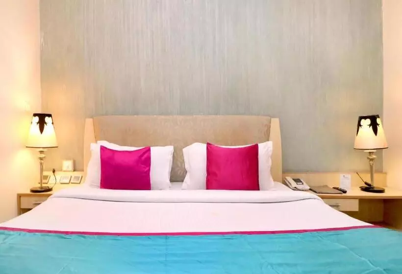 Отель Rajshree & Spa