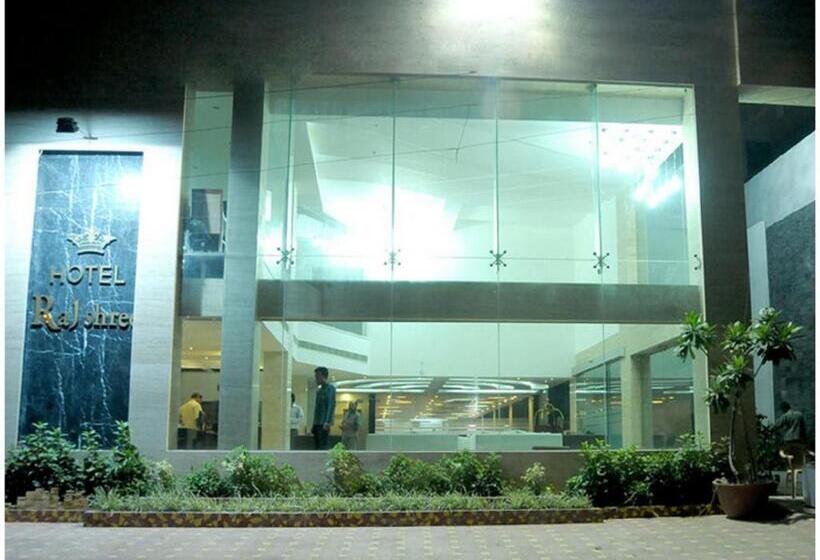 酒店 Rajshree & Spa