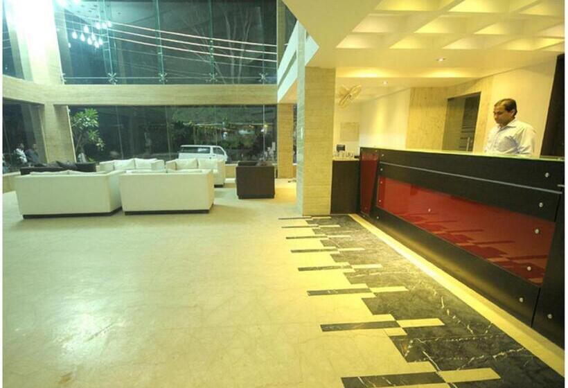 酒店 Rajshree & Spa