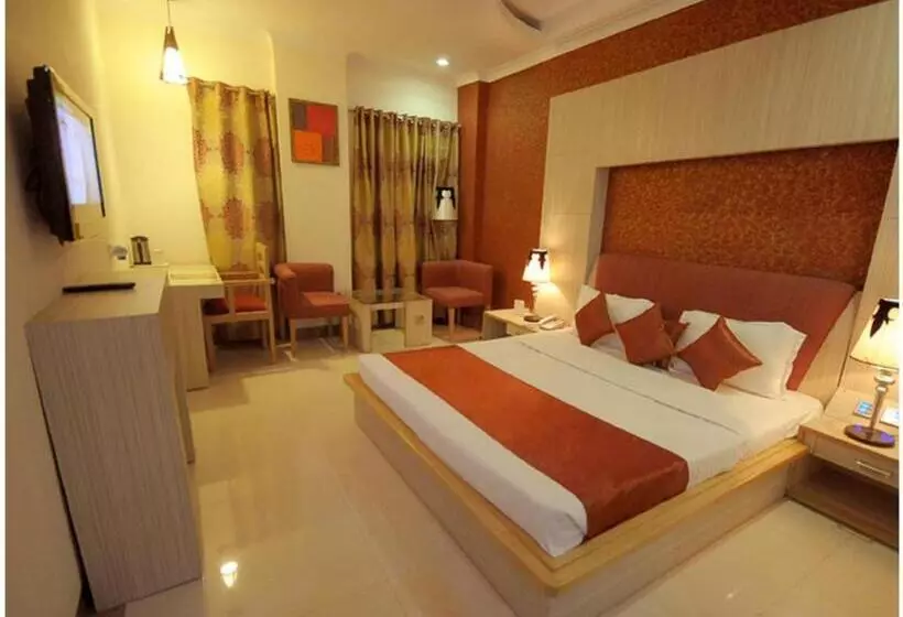 Отель Rajshree & Spa