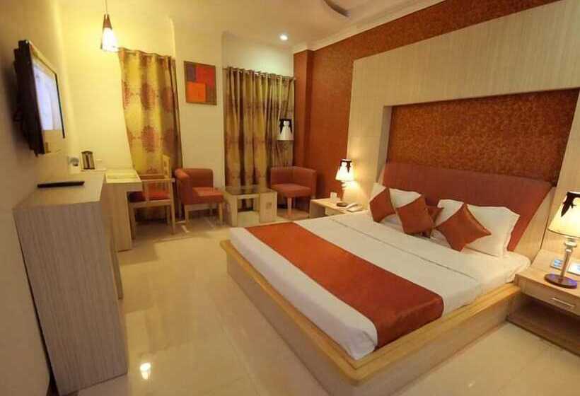 酒店 Rajshree & Spa