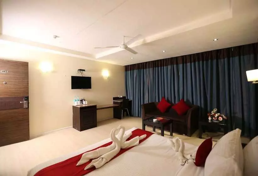 Отель Rajshree & Spa