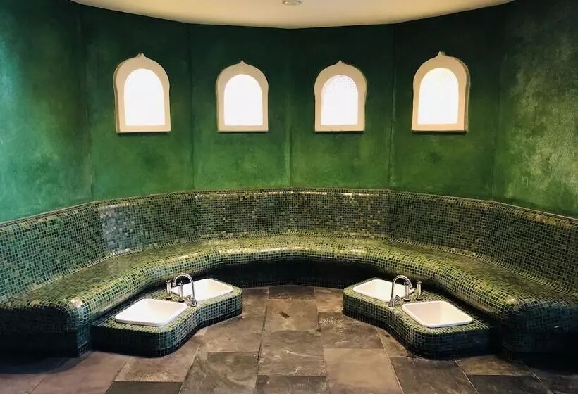 فندق Spoorzicht & Spa