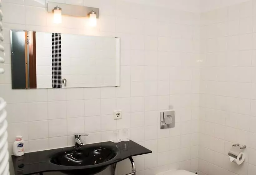 فندق Spoorzicht & Spa