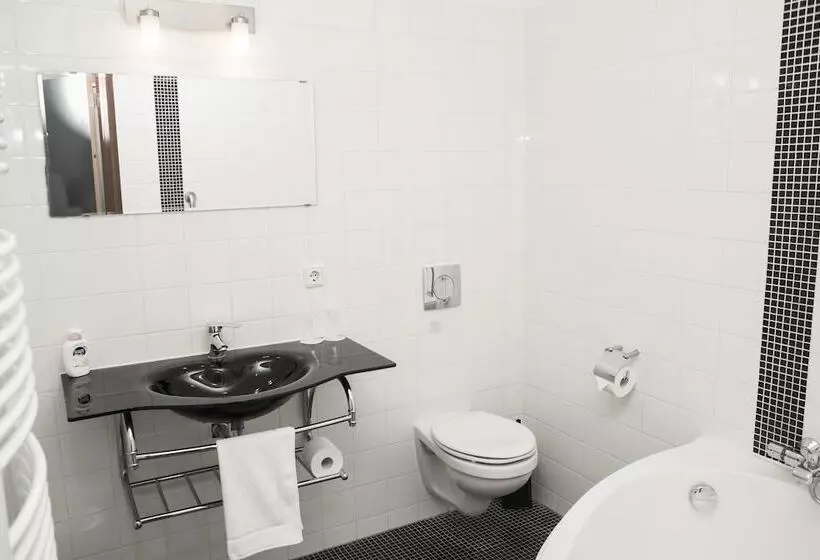 فندق Spoorzicht & Spa