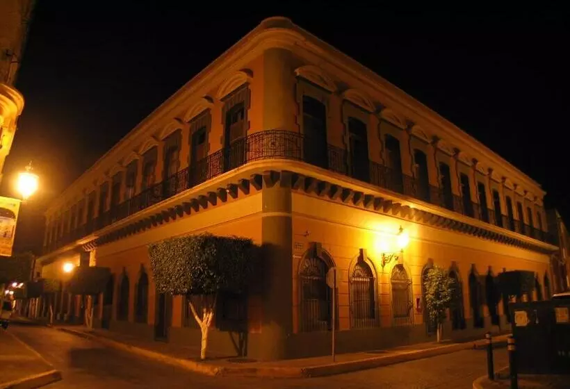 בית מלון כפרי The Melville Boutique