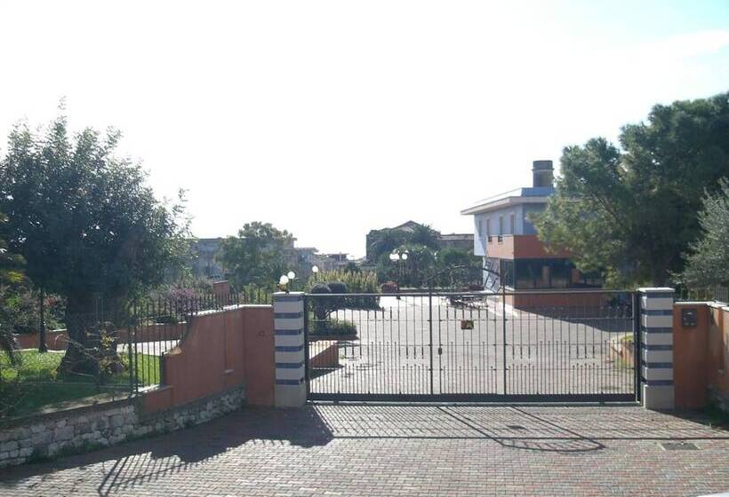 מוטל Nautico Pozzallo