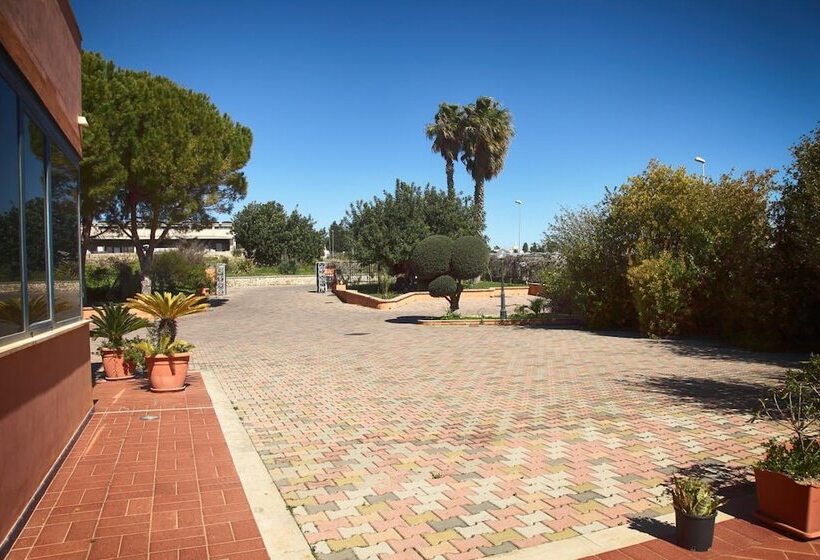 מוטל Nautico Pozzallo