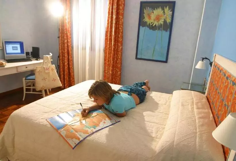 فندق على الطريق Nautico Pozzallo