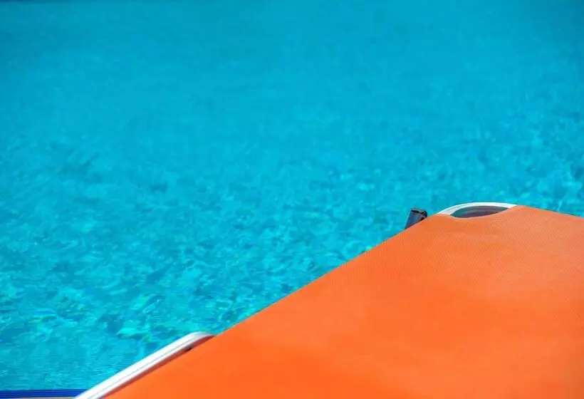 Smaragdi Hotel Apartments