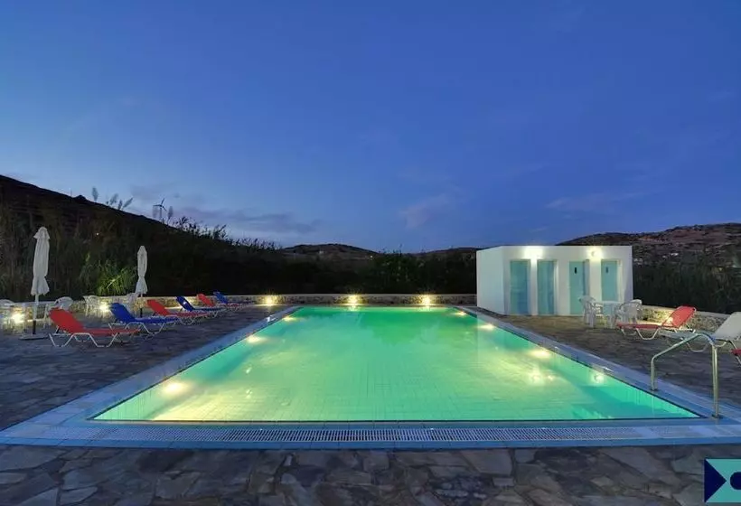 Smaragdi Hotel Apartments