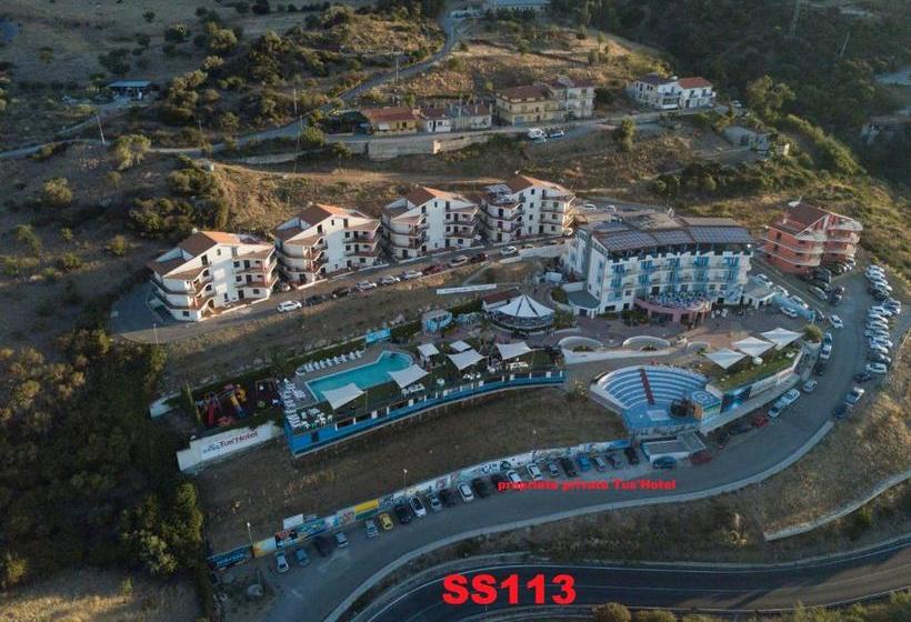 בית מלון כפרי Tus