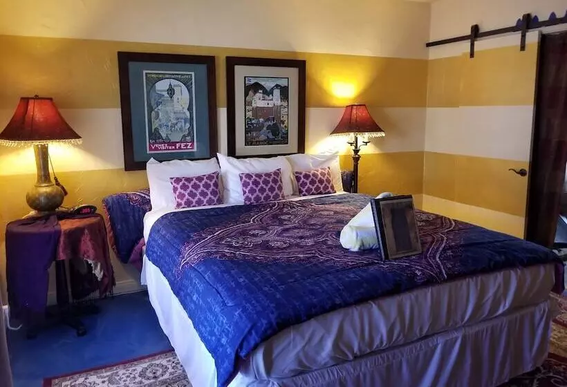 Hotelli El Morocco Inn And Spa Resort