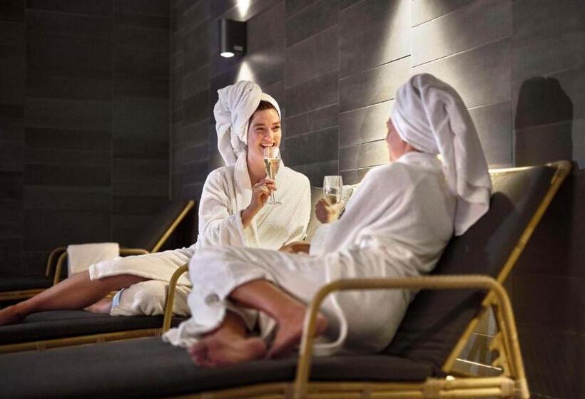 Otel Scandic Spectrum