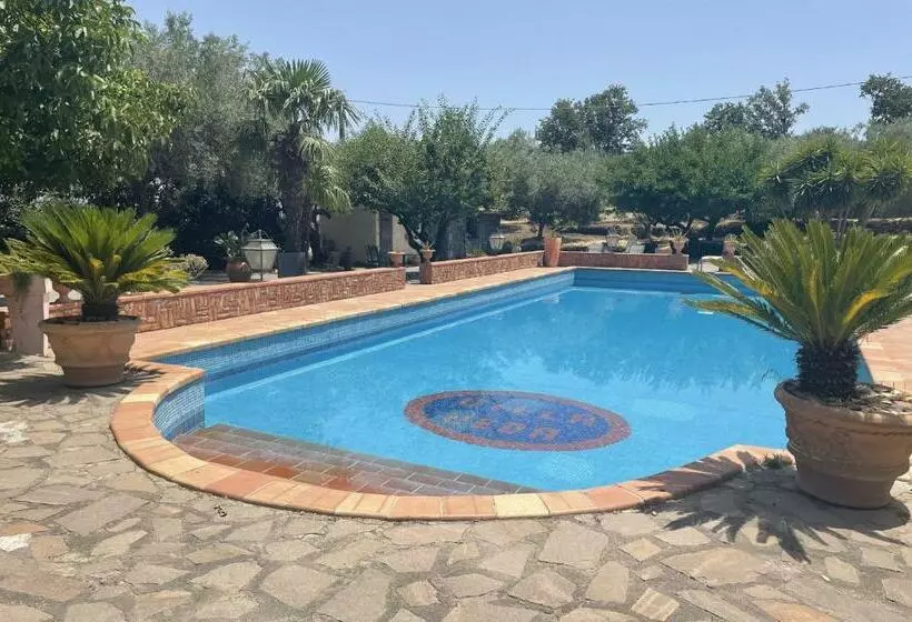 Aamiaismajoitus (B&B) Villa Veda