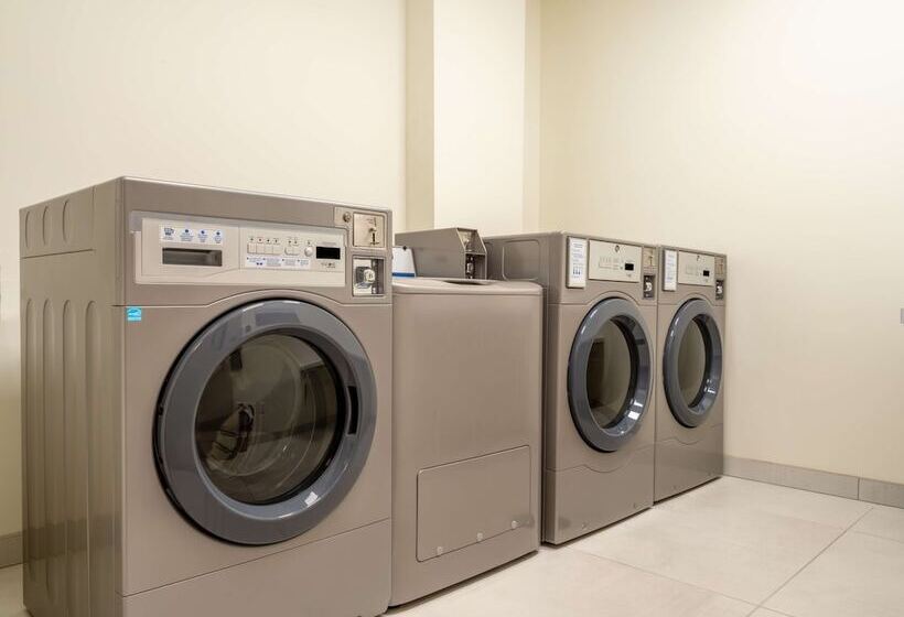 فندق Hilton Garden Inn Jeffersonville Louisville North