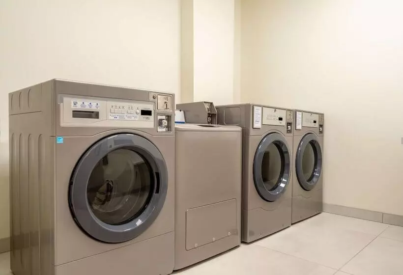 Hotelli Hilton Garden Inn Jeffersonville Louisville North