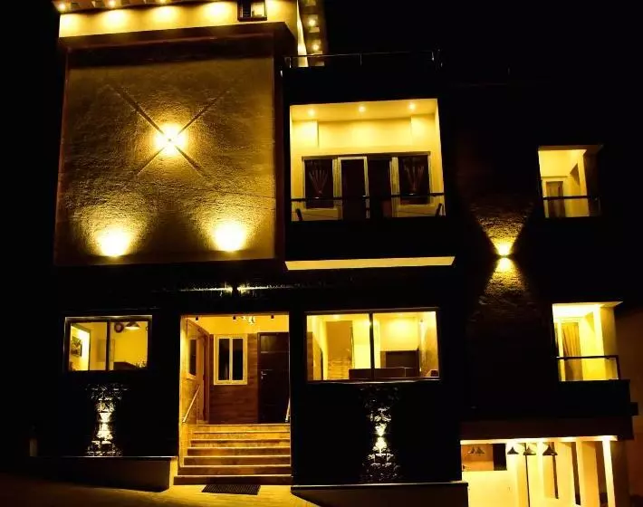 Hotelli R Inn Yercaud