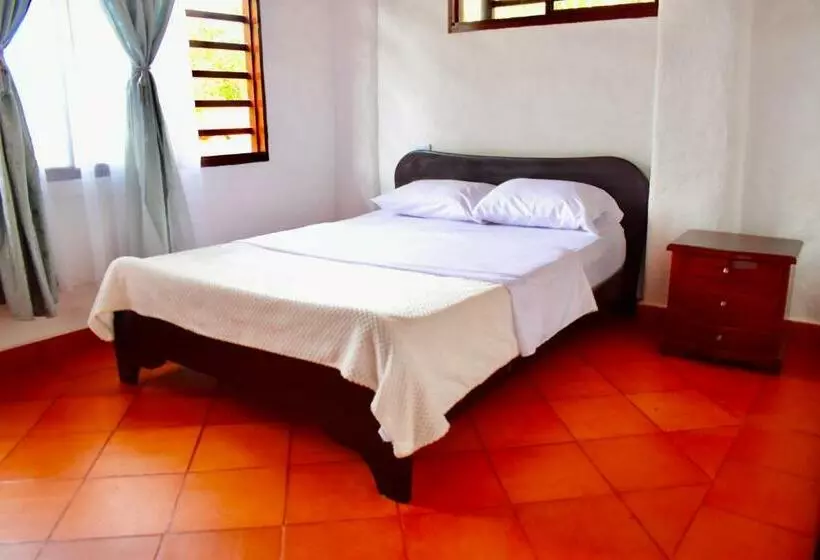 Majatalo Casa Waka Marú