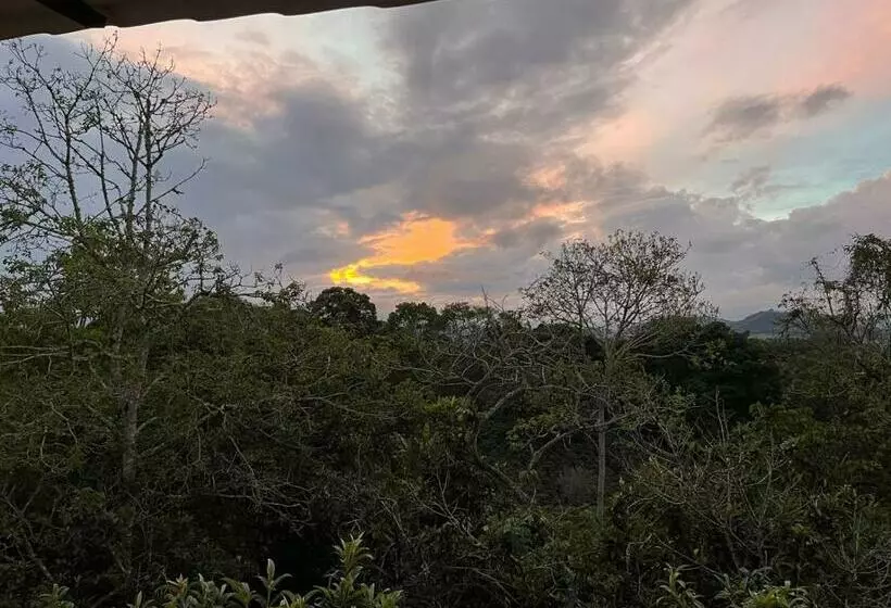 Majatalo Casa Waka Marú