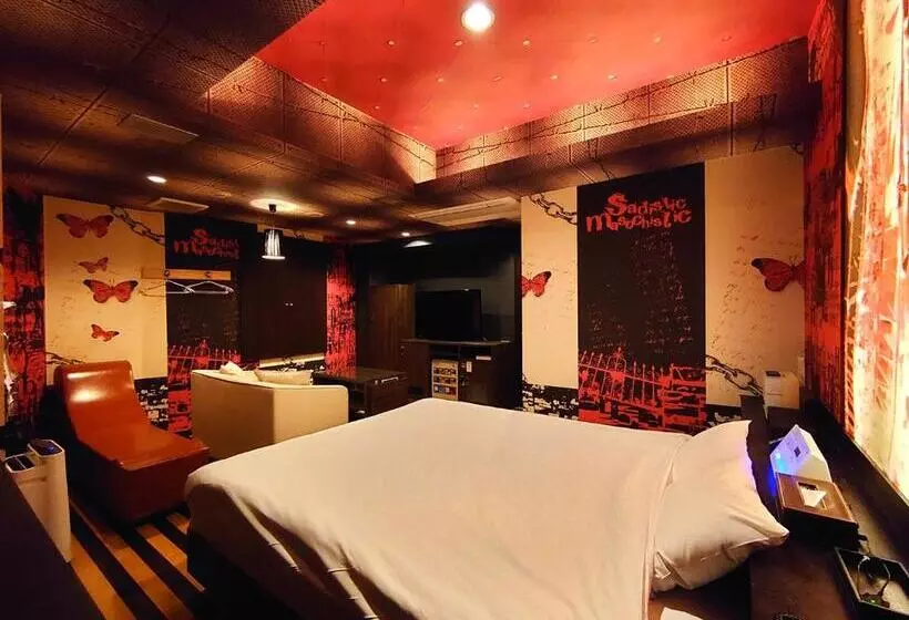 Hotelli 555 錦糸町