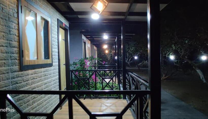 هتل Raghunandan Resort