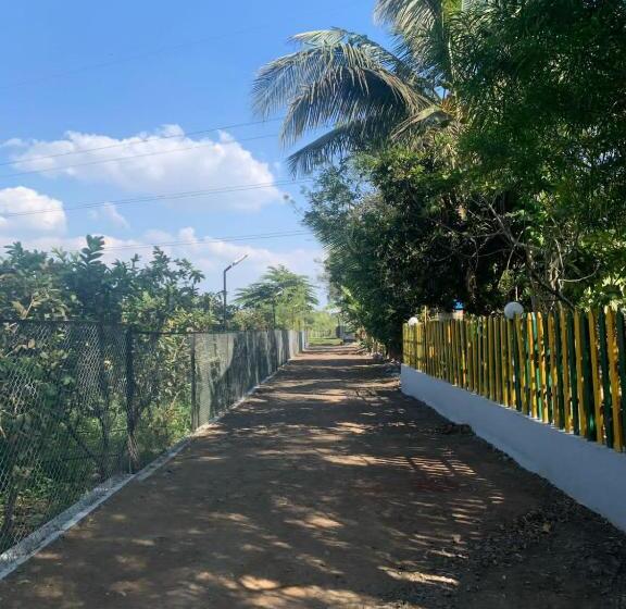 هتل Raghunandan Resort