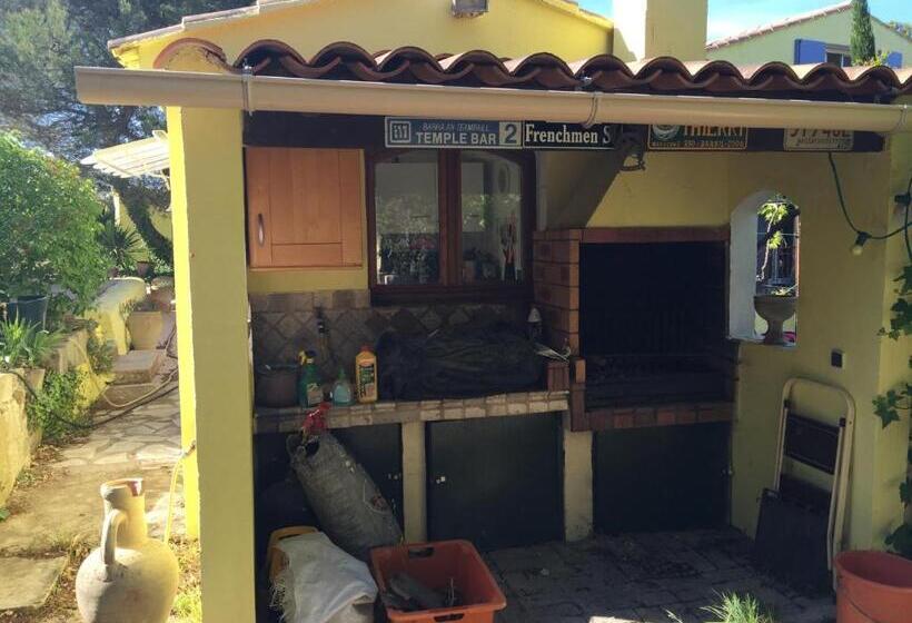 بنسيون La Colline