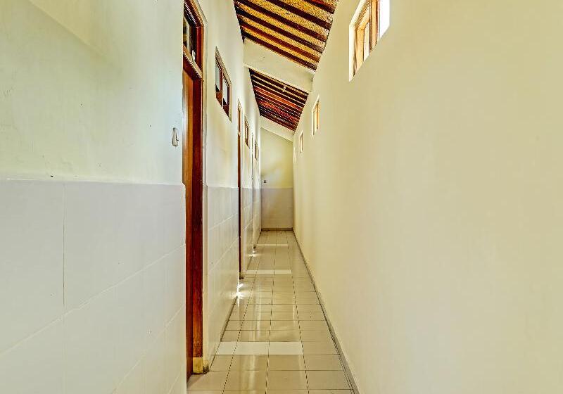 Hotel Collection O 91125 Puri Dewa Bharata