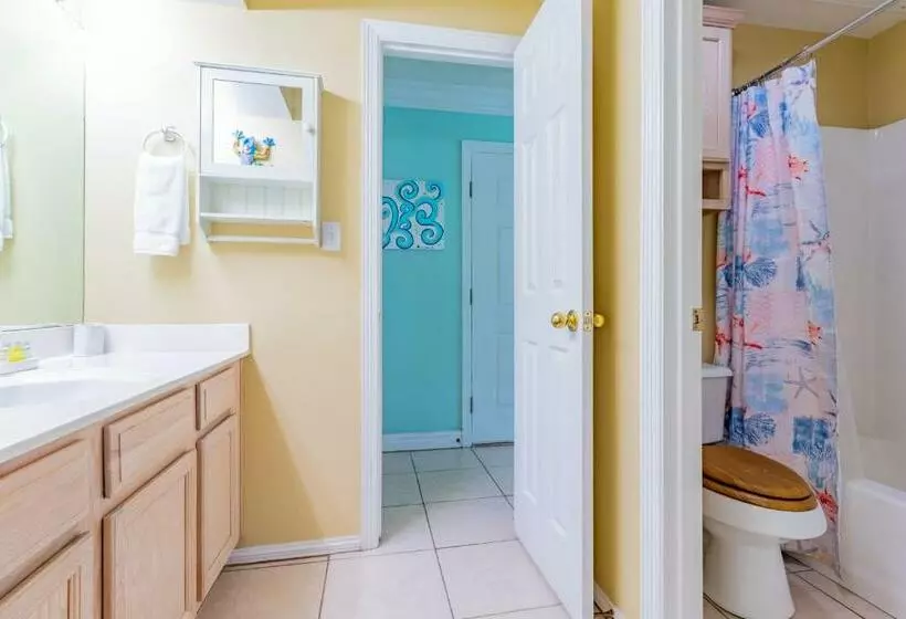 Little Get Away By The Beach ,moondancer