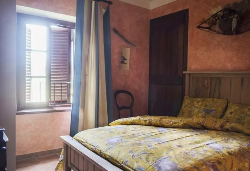 Majatalo La Bugia Del Sensale