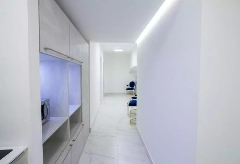 Majatalo Marinisa Suite Luxury Room