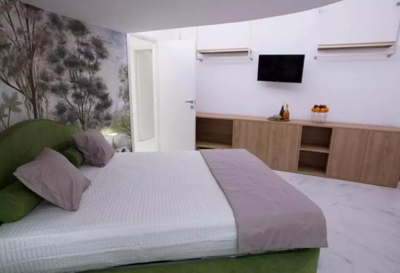 Majatalo Marinisa Suite Luxury Room