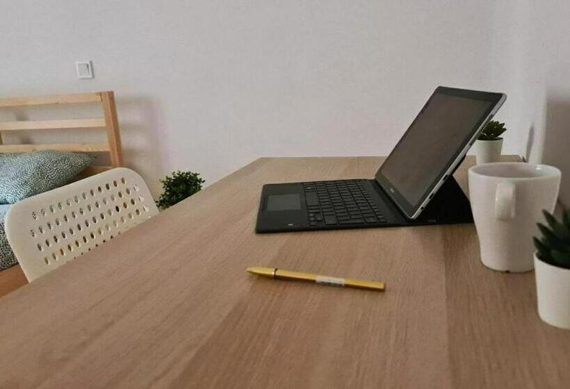 膳宿费 The Wave Temple