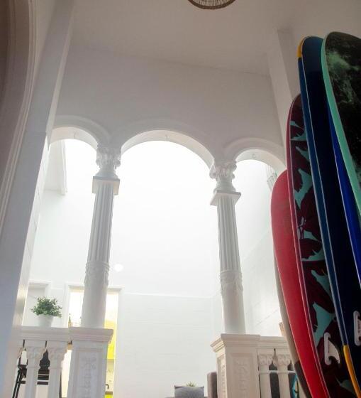 膳宿费 The Wave Temple