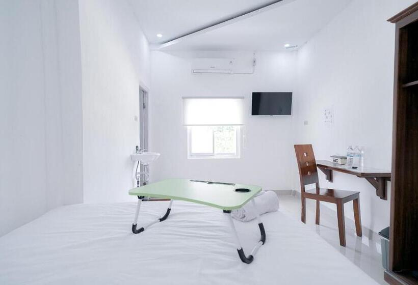 Urbanview Hotel Pondok Indah Pringsewu