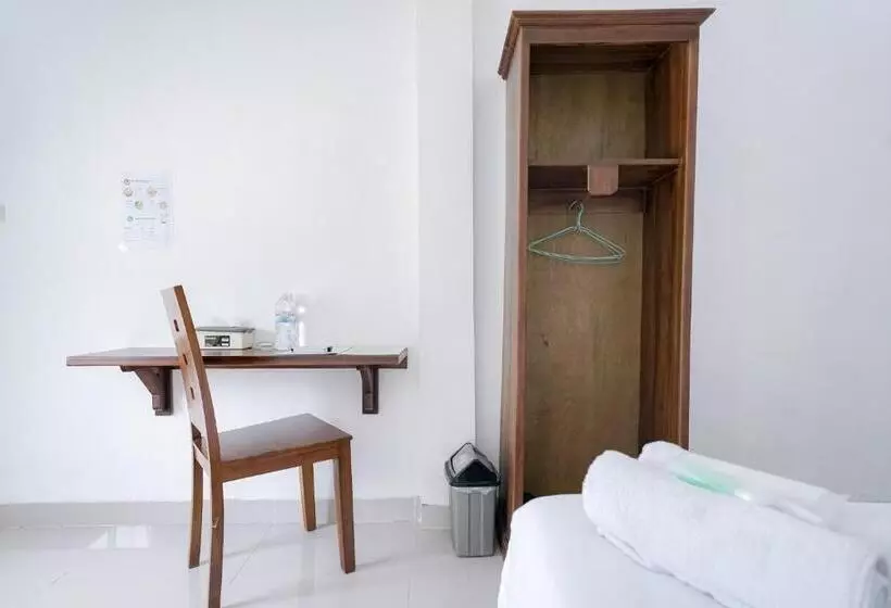 Urbanview Hotel Pondok Indah Pringsewu By Reddoorz