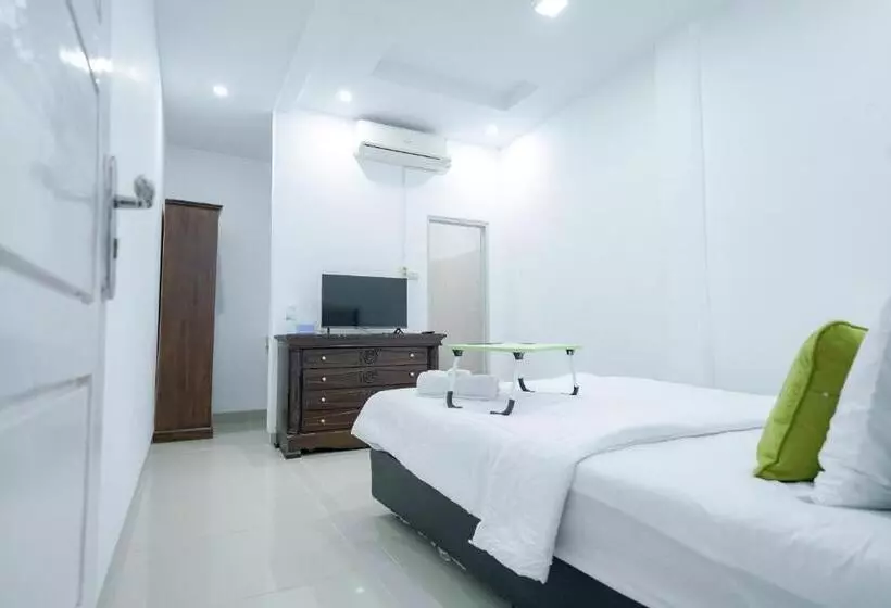 Urbanview Hotel Pondok Indah Pringsewu By Reddoorz