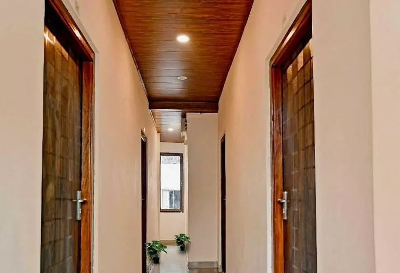 Hotelli Classic Guest House