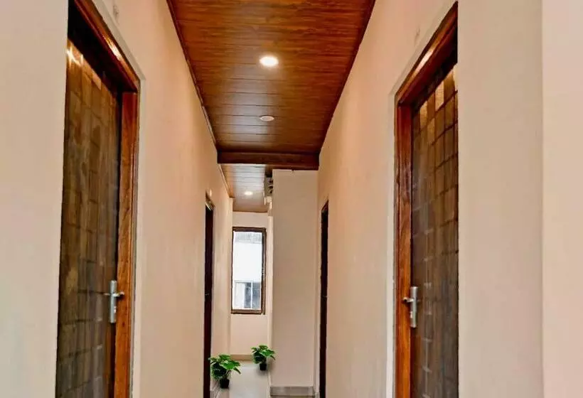 Hotelli Classic Guest House