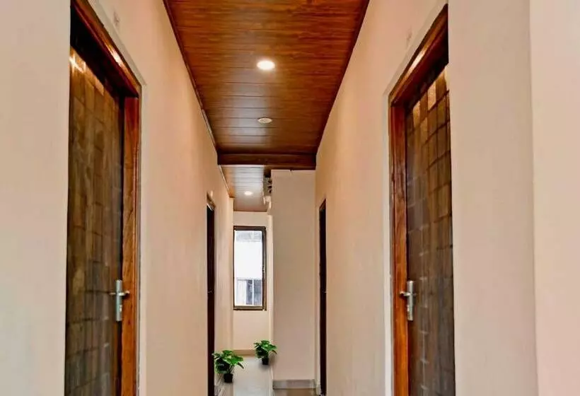 Hotelli Classic Guest House