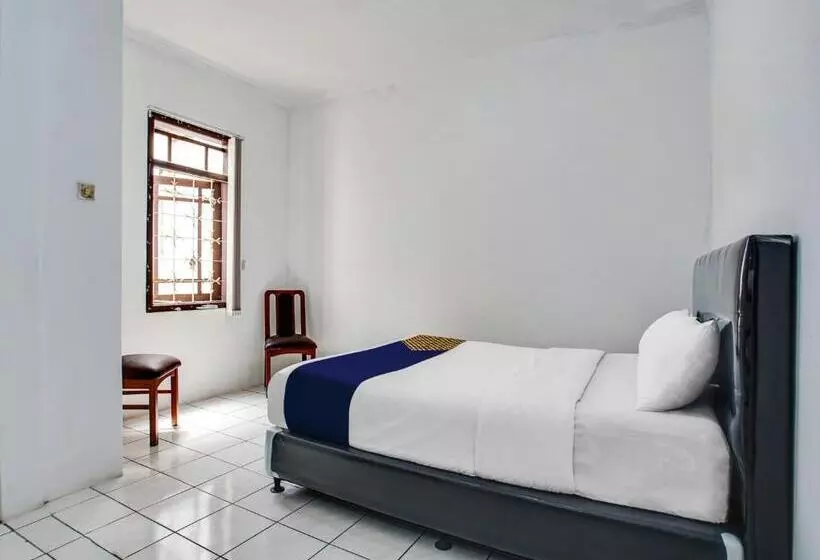 هتل Spot On 91117 Sriwijaya Residence Syariah