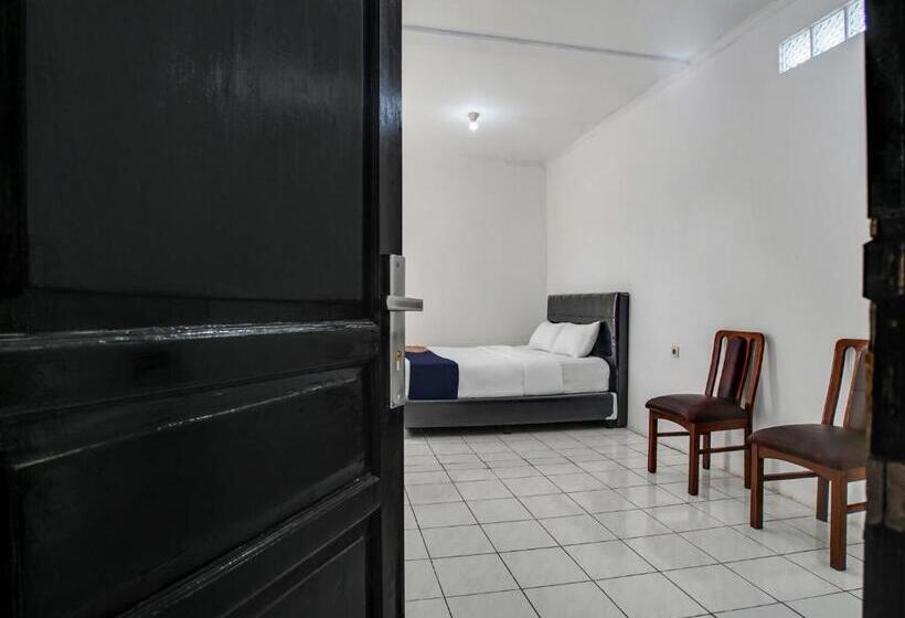 فندق Spot On 91117 Sriwijaya Residence Syariah