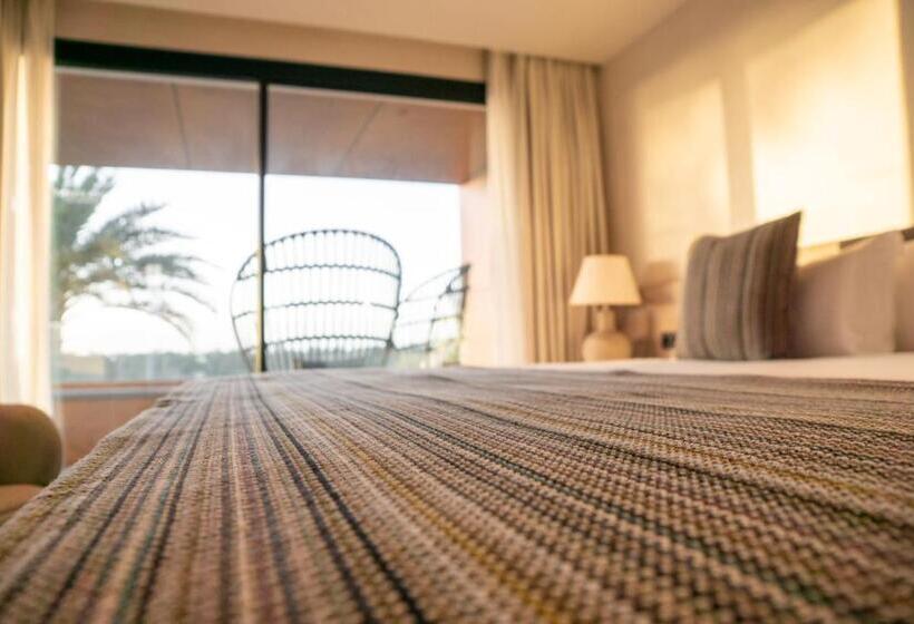 Tensuites - Adults Only