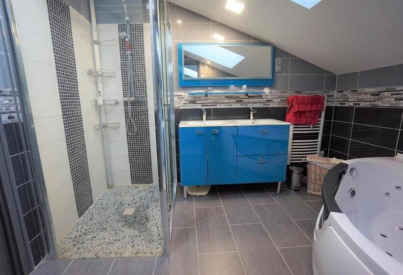 مبيت وإفطار Loft 2 Descartes