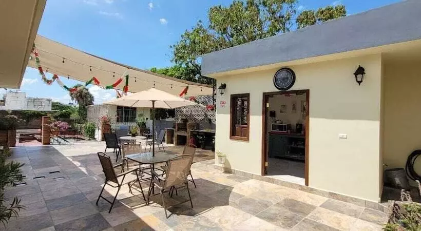 Doña Adelina House